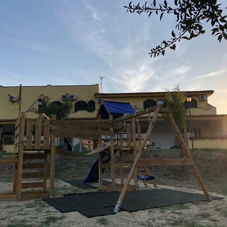 Agriturismo "Lo Zafferano" Aprilia Bagian luar foto