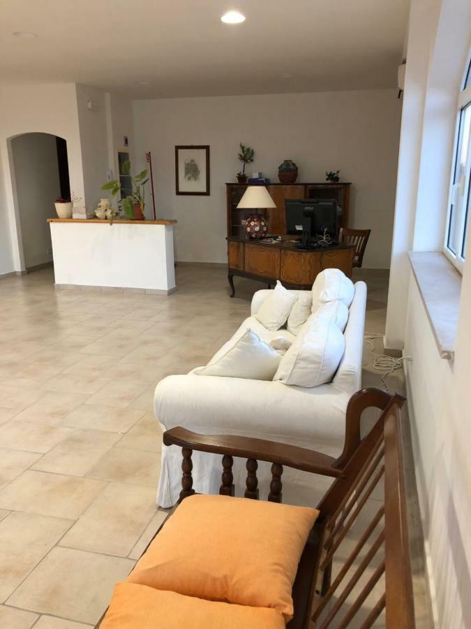 Agriturismo "Lo Zafferano" Aprilia Bagian luar foto