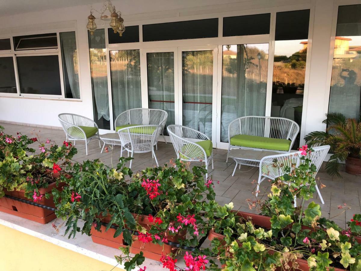 Agriturismo "Lo Zafferano" Aprilia Bagian luar foto